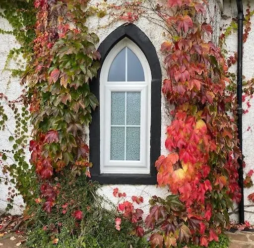 Nyaraló Holly Cottage. Romantic Getaway. Tourist Base. Harker